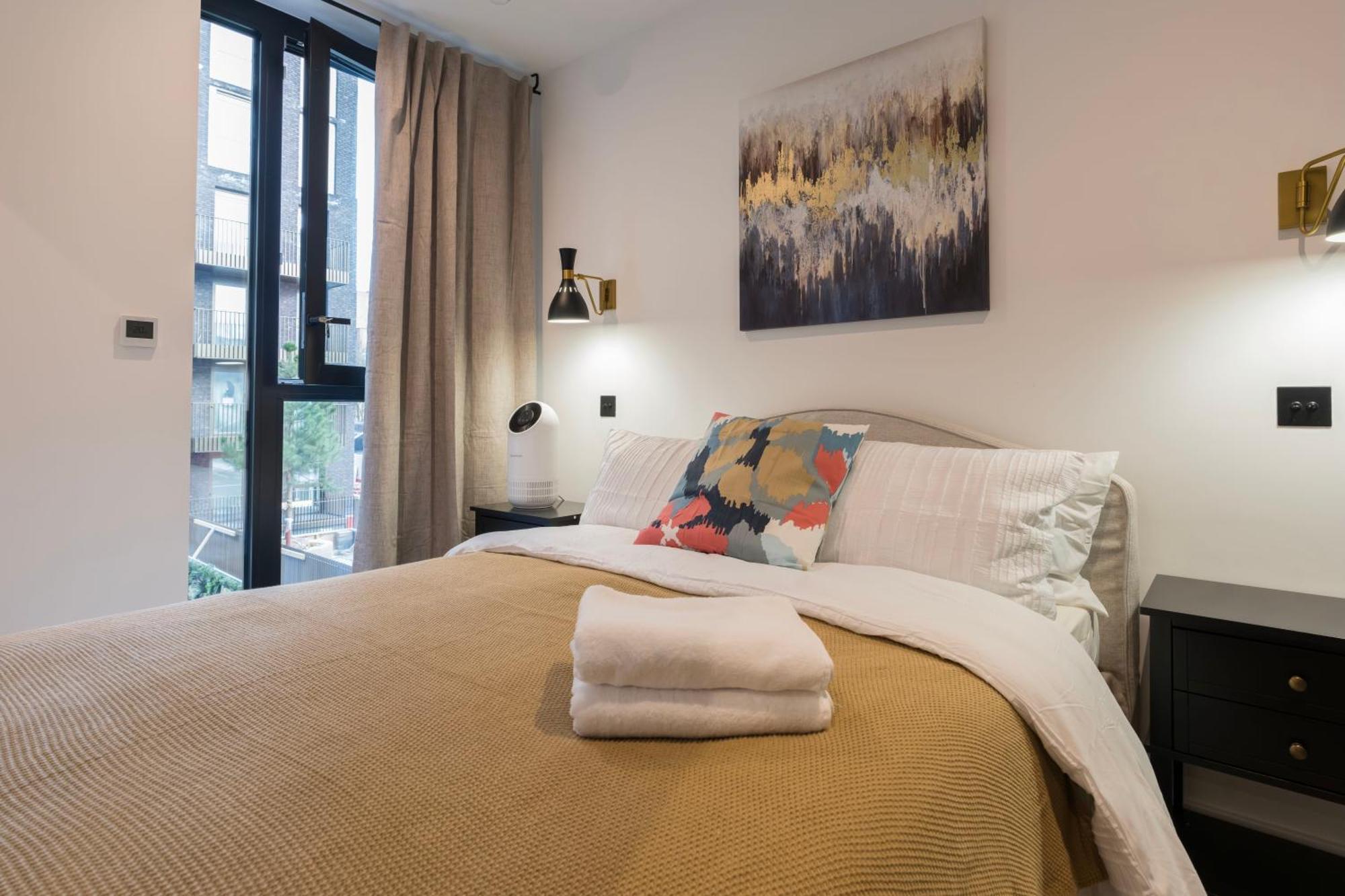 Luxury Flat Next Tower Bridge 2